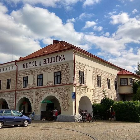 Hotel U Broucka Nové Město nad Metují エクステリア 写真